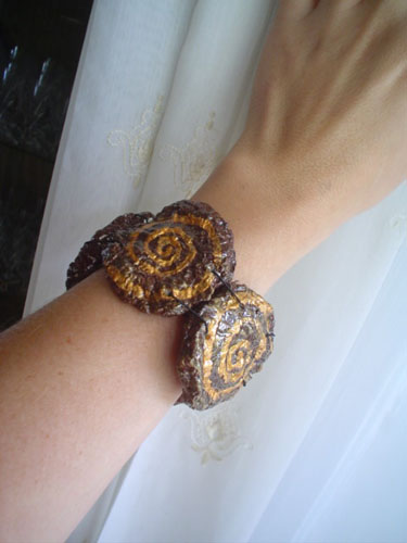 bracciale spirale,papier machè.